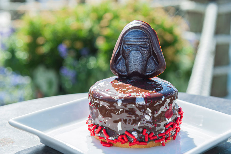 The Dark Side Dessert from Disney’s Yacht & Beach Club Resort