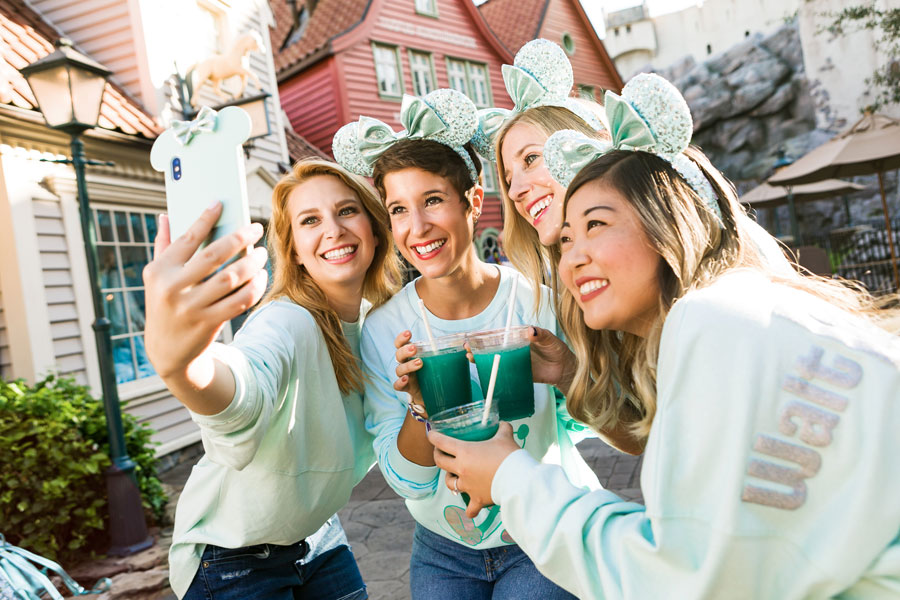 Frozen Arendelle Aqua Lemonade from Norway Beer Cart at Epcot