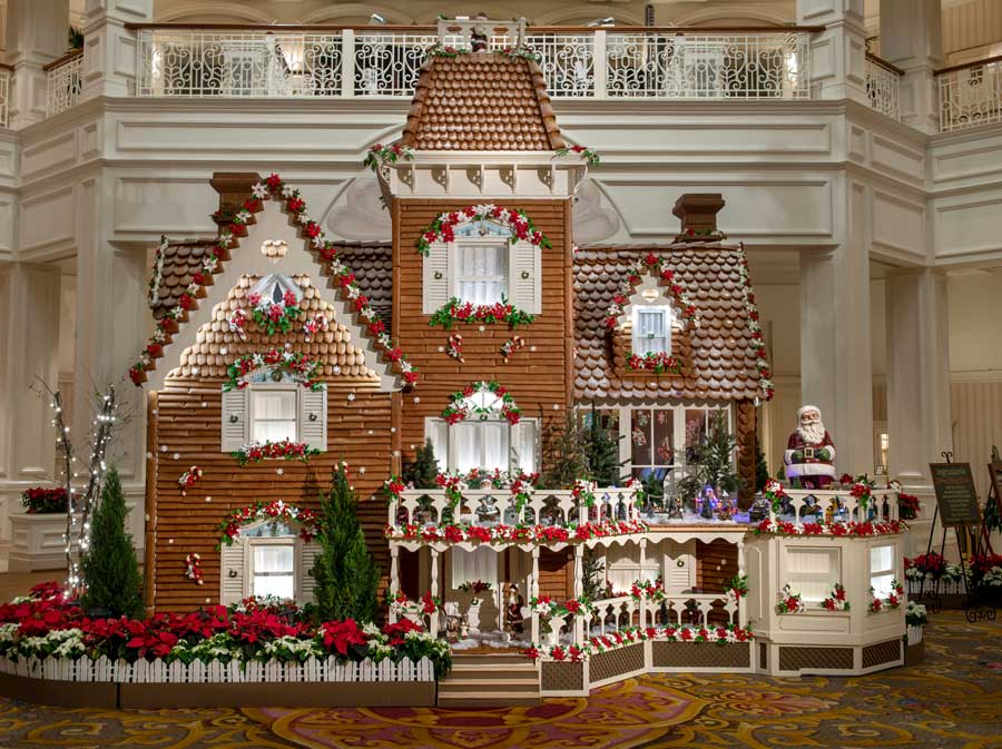 Holiday Display at Disney’s Grand Floridian Resort & Spa