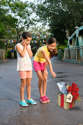 Holiday Photo Ops by Disney PhotoPass at Disney's Animal Kingdom