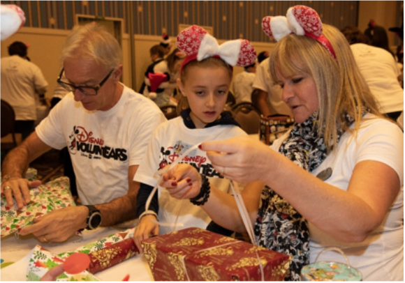 Disney VoluntEARS at Disneyland Paris