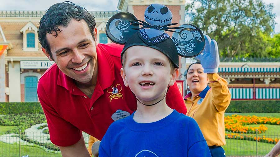 Linden and Justin at Disneyland Resort