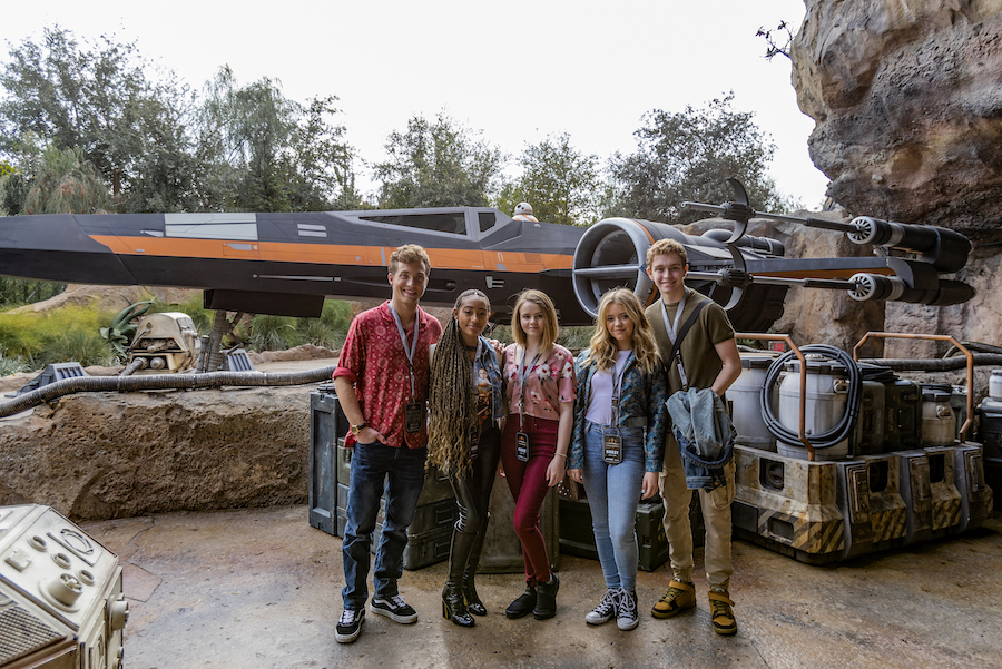 The Cast of Hulu’s ‘Little Fires Everywhere’ and ‘Dollface’ visit Star Wars: Galaxy's Edge