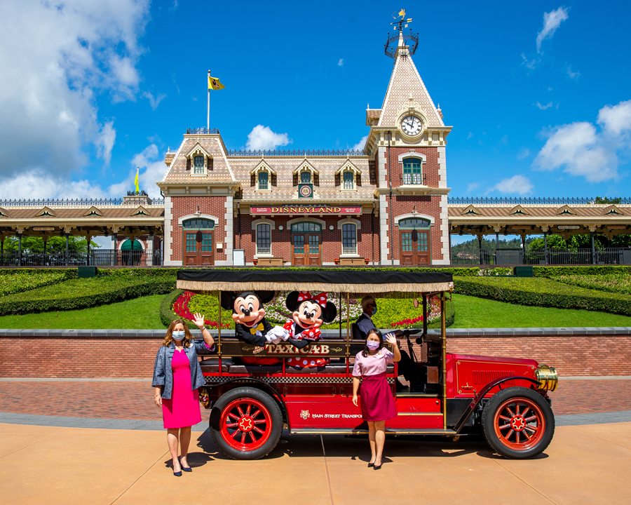 Stephanie Young and Hong Kong Disneyland Resort Ambassador