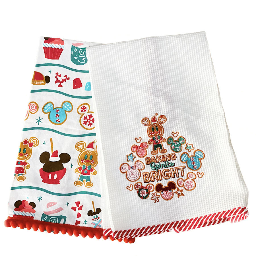 Holiday kitchen towels