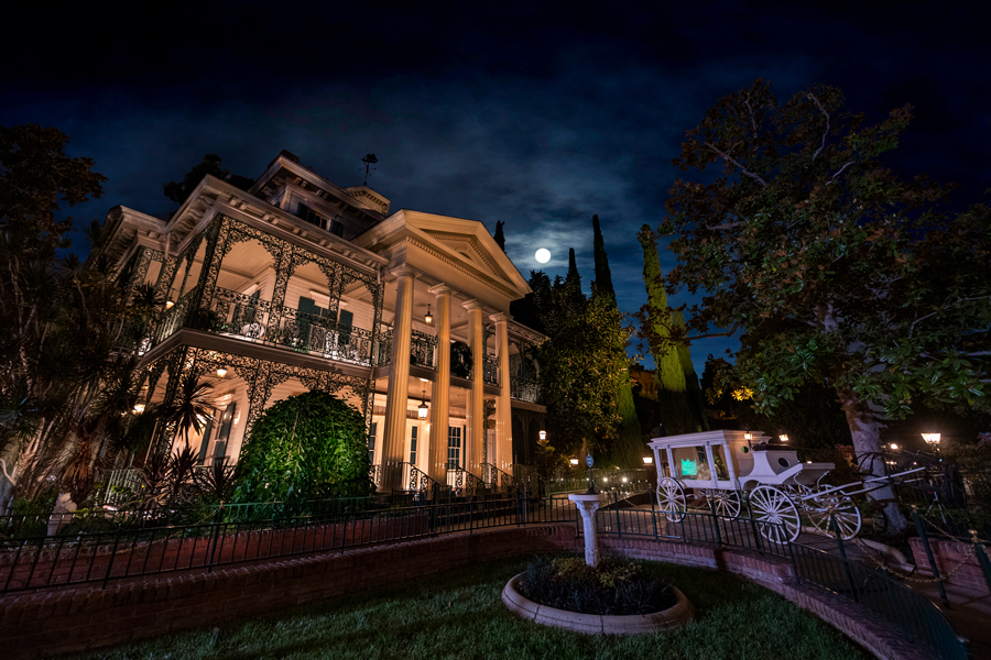 Haunted Mansion at Disneyland Park