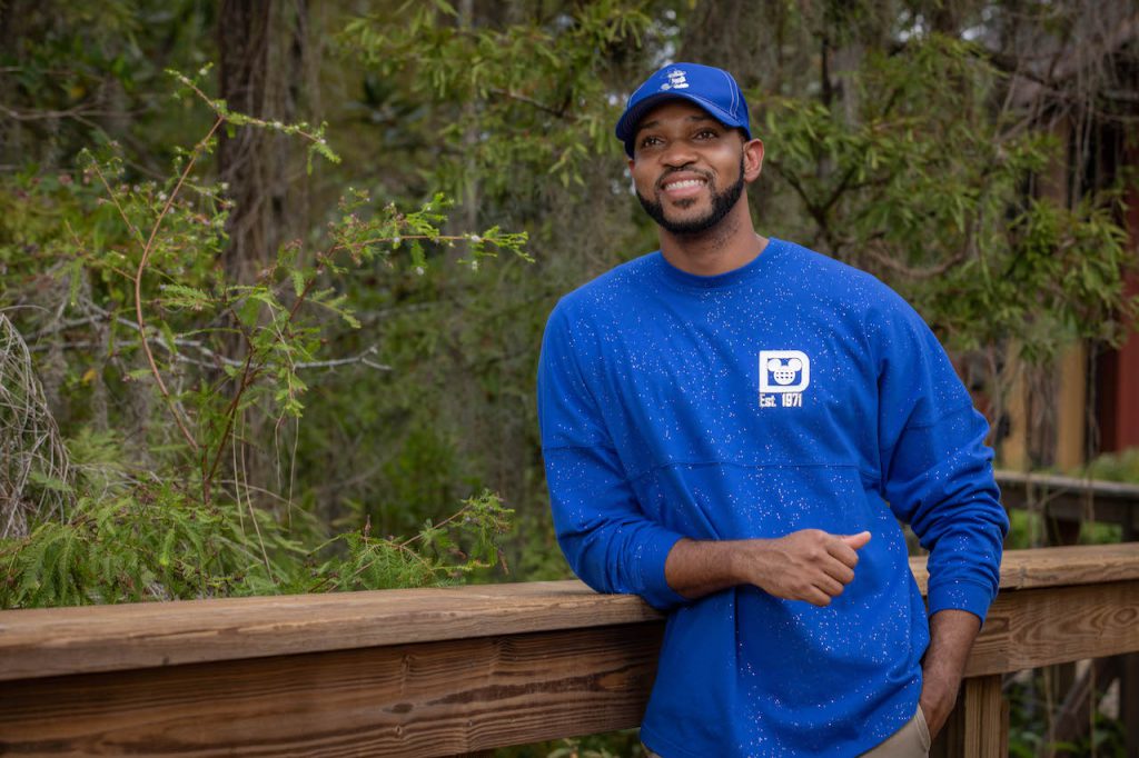 Male in Wishes Come True Blue spirit jersey and hat