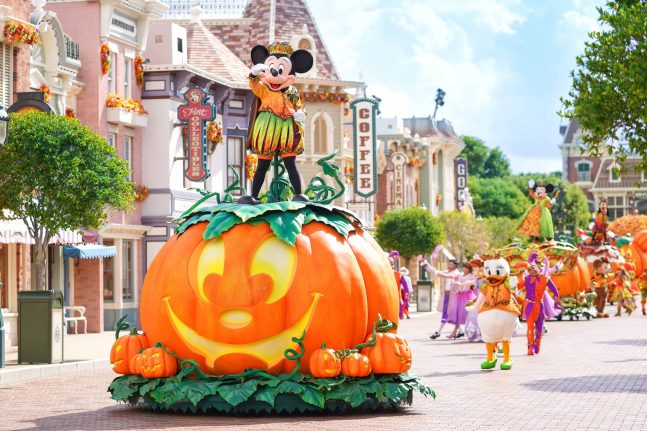 Halloween Experiences at Hong Kong Disneyland