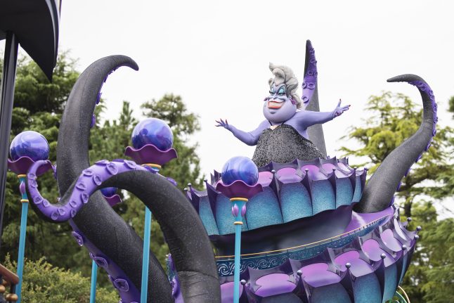 Ursula in “The Villains’ Halloween ‘Into the Frenzy’” parade